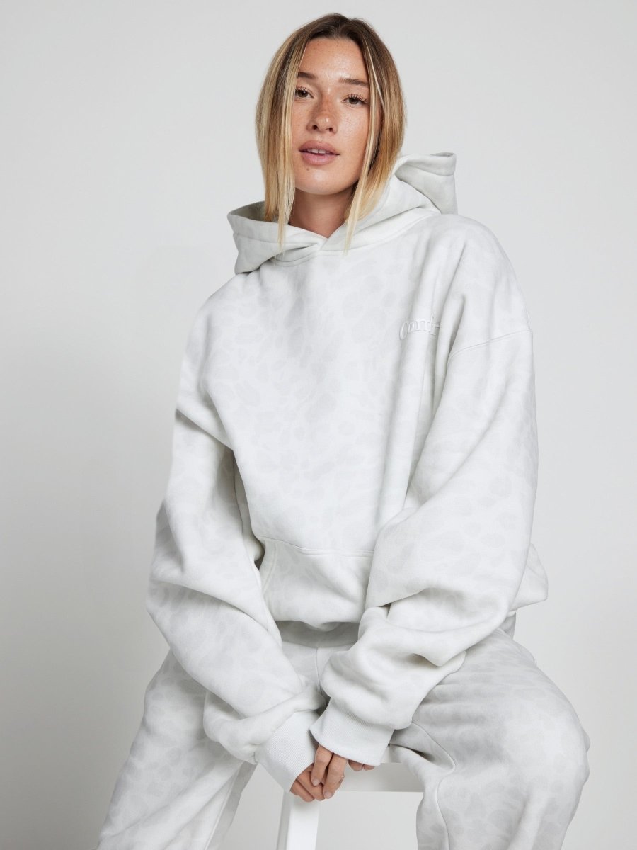 Minimalist Hoodie - SANVELIER